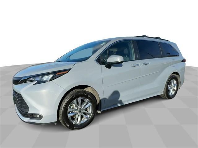 used 2022 Toyota Sienna car, priced at $44,000