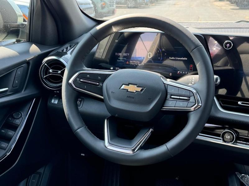 new 2025 Chevrolet Equinox car, priced at $30,825