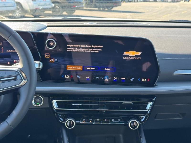 new 2026 Chevrolet Traverse car, priced at $44,920