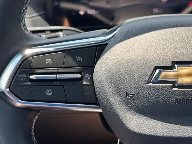 new 2025 Chevrolet Traverse car, priced at $42,994