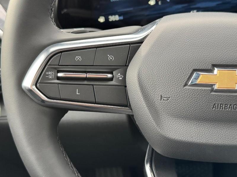 new 2025 Chevrolet Equinox car, priced at $29,645