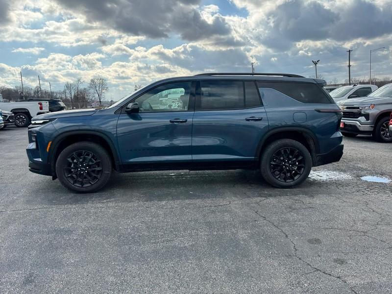 new 2025 Chevrolet Traverse car, priced at $45,705