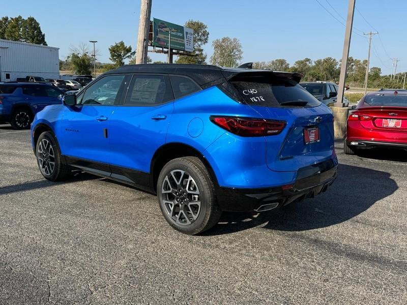 new 2025 Chevrolet Blazer car, priced at $45,465