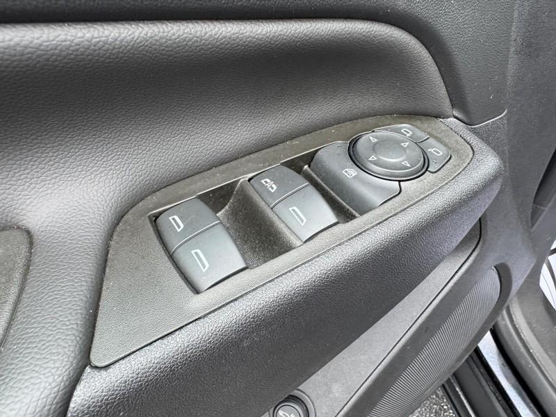 used 2023 Chevrolet Equinox car, priced at $24,500