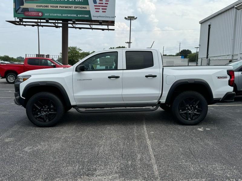 new 2024 Chevrolet Colorado car, priced at $41,354