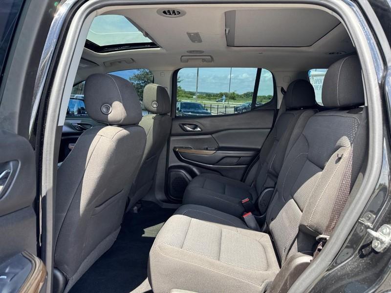 used 2021 GMC Acadia car, priced at $25,000