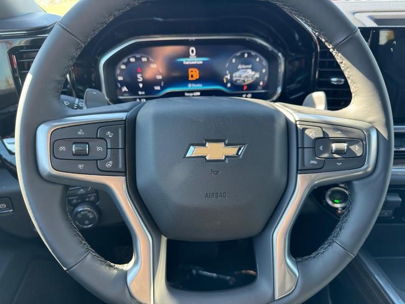 new 2025 Chevrolet Silverado 1500 car, priced at $53,690