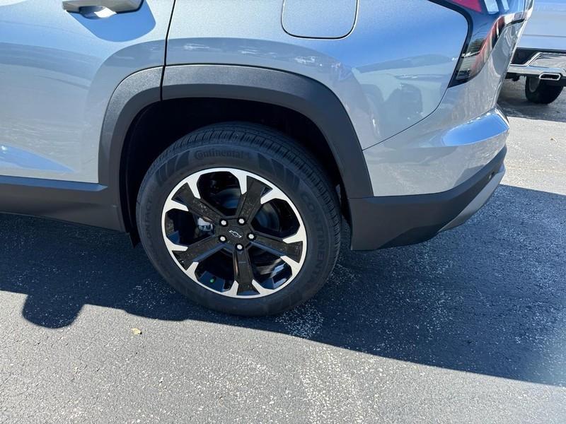 new 2025 Chevrolet Equinox car, priced at $32,770