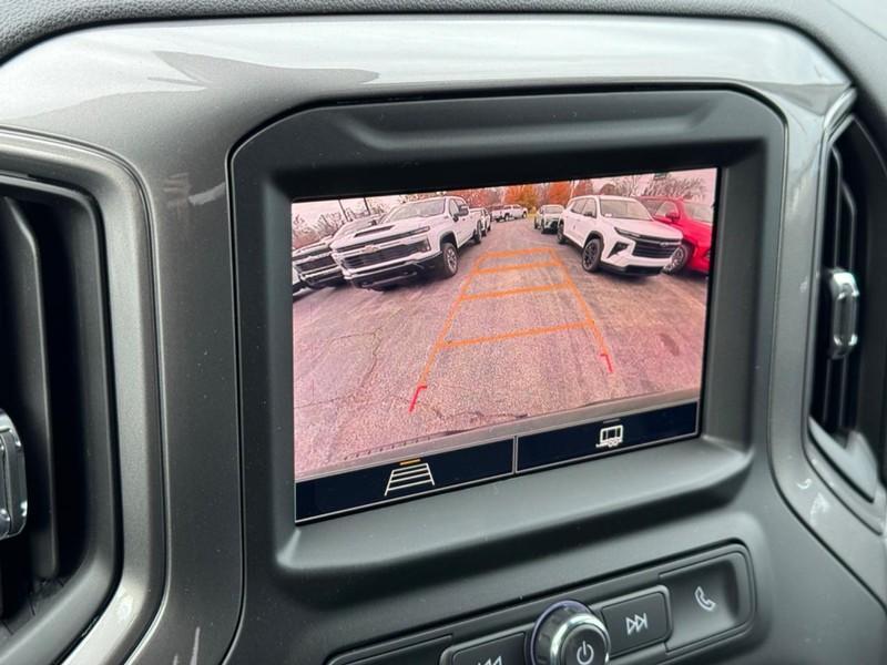 new 2025 Chevrolet Silverado 1500 car, priced at $45,615