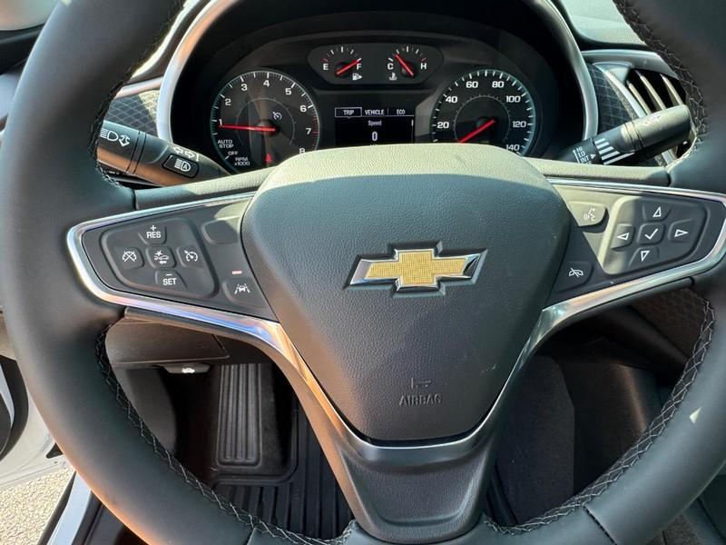 new 2025 Chevrolet Malibu car, priced at $29,665