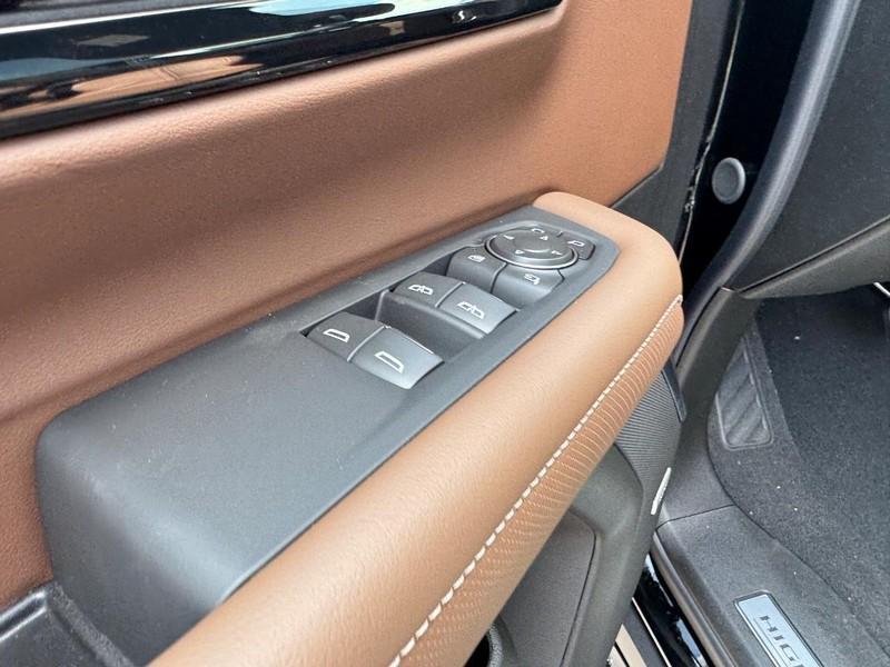 new 2025 Chevrolet Tahoe car, priced at $89,890