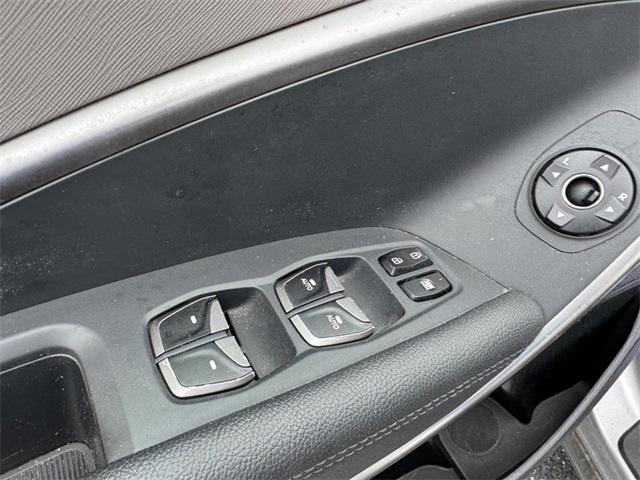 used 2017 Hyundai Santa Fe car, priced at $14,000