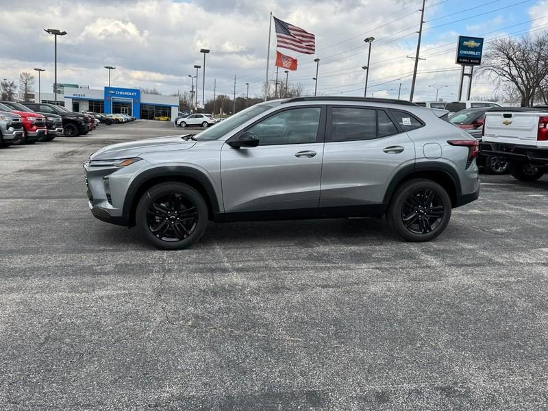 new 2025 Chevrolet Trax car, priced at $25,285