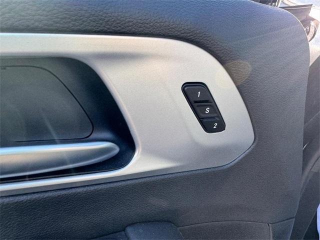 used 2025 Chrysler Pacifica car, priced at $39,900