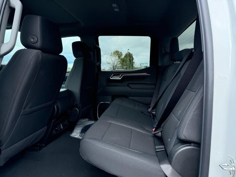 new 2025 Chevrolet Silverado 1500 car, priced at $48,195