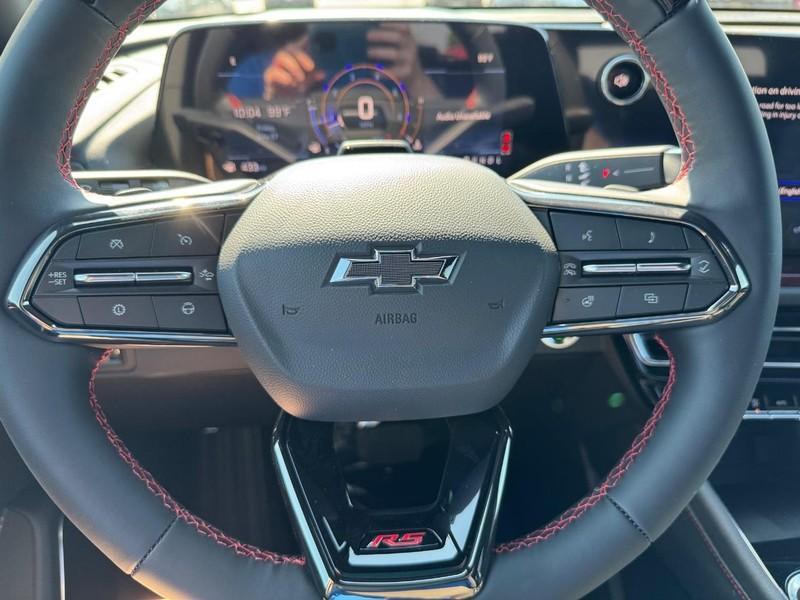 new 2025 Chevrolet Traverse car, priced at $53,595