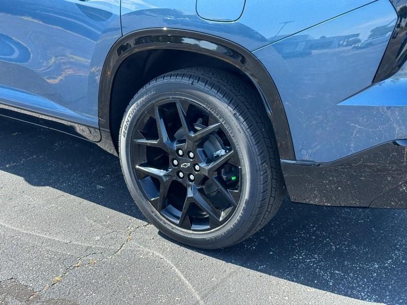 new 2025 Chevrolet Traverse car, priced at $55,744