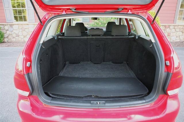 used 2012 Volkswagen Jetta SportWagen car, priced at $9,500