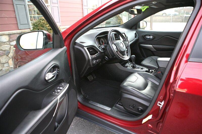 used 2021 Jeep Cherokee car, priced at $23,900