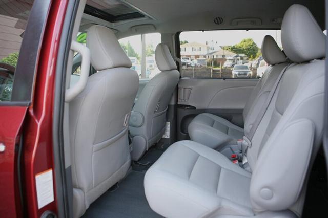 used 2020 Toyota Sienna car, priced at $29,900