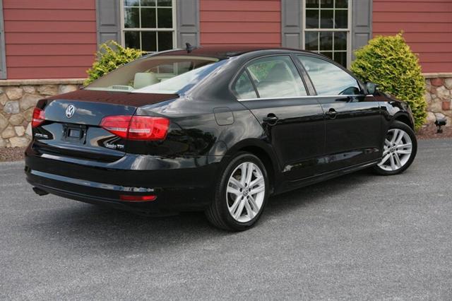 used 2015 Volkswagen Jetta car, priced at $11,500