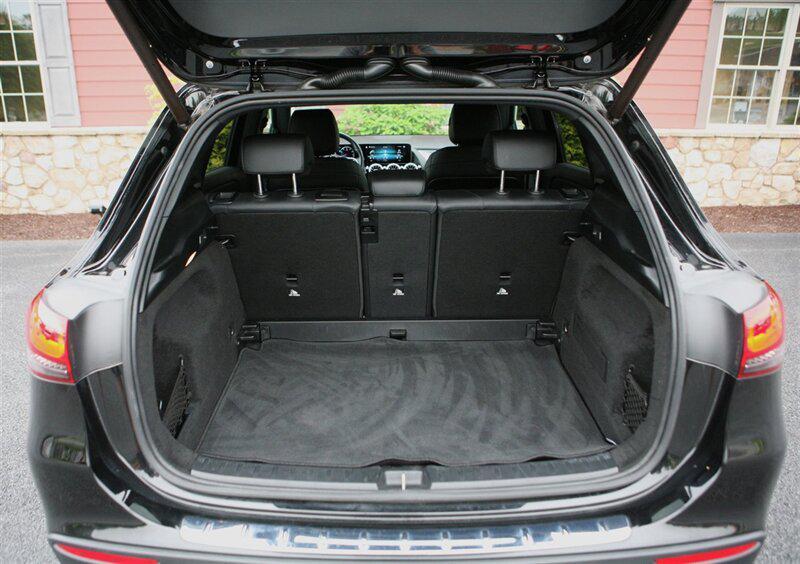 used 2021 Mercedes-Benz GLA 250 car, priced at $27,900