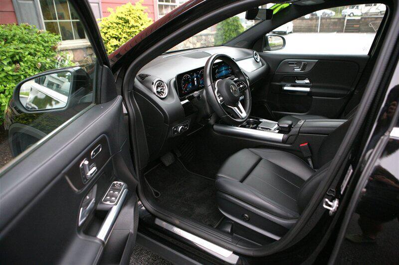 used 2021 Mercedes-Benz GLA 250 car, priced at $27,900