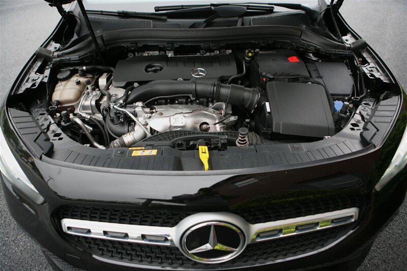 used 2021 Mercedes-Benz GLA 250 car, priced at $27,900