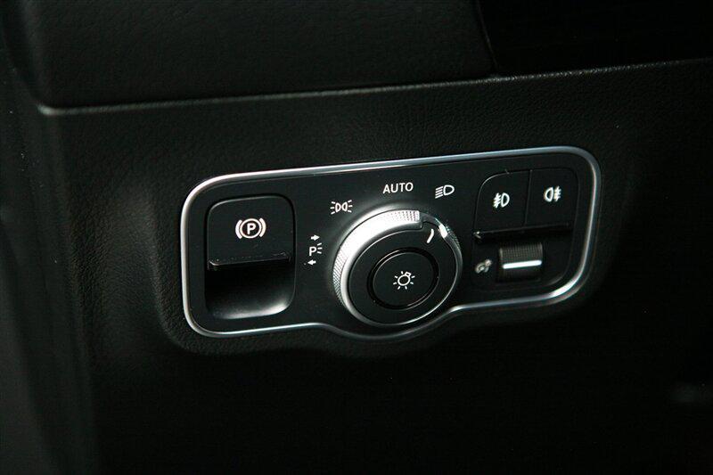 used 2021 Mercedes-Benz GLA 250 car, priced at $27,900