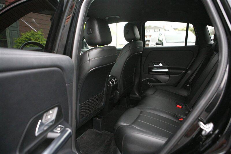 used 2021 Mercedes-Benz GLA 250 car, priced at $27,900