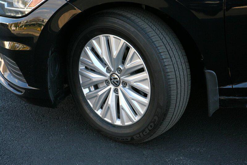 used 2020 Volkswagen Jetta car, priced at $17,900