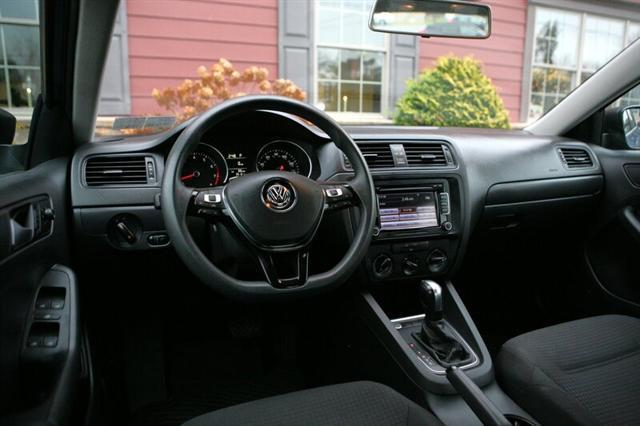 used 2015 Volkswagen Jetta car, priced at $13,900