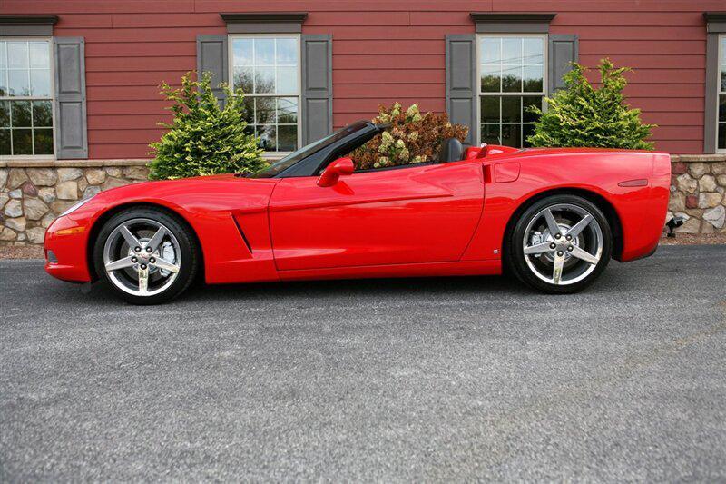 used 2007 Chevrolet Corvette car, priced at $28,900