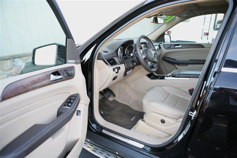 used 2015 Mercedes-Benz M-Class car, priced at $16,900