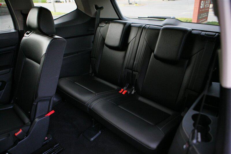 used 2019 Volkswagen Atlas car, priced at $22,900