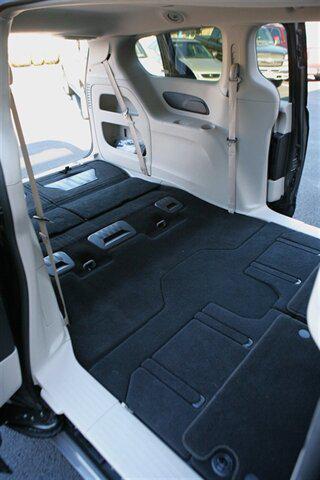 used 2023 Chrysler Pacifica car, priced at $25,900