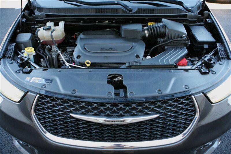 used 2023 Chrysler Pacifica car, priced at $25,900