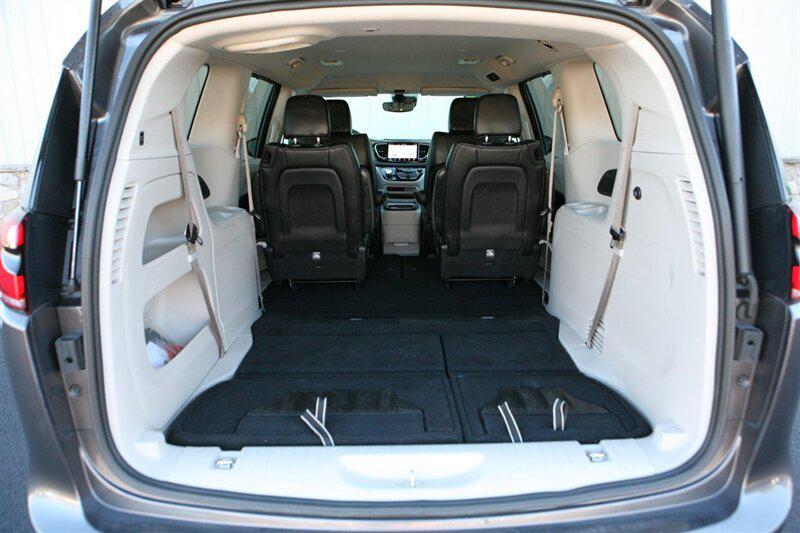 used 2023 Chrysler Pacifica car, priced at $25,900