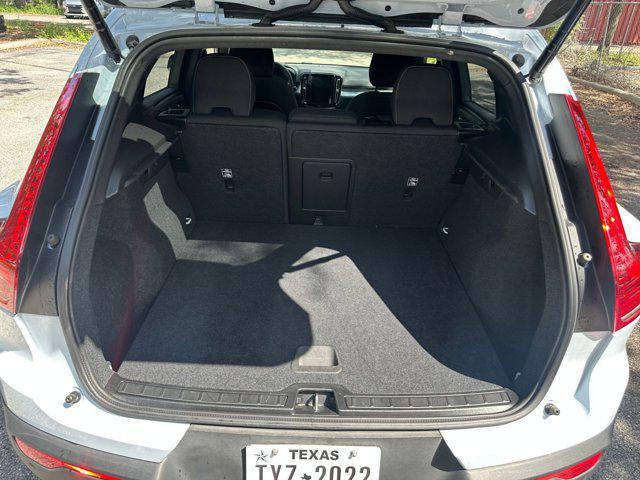 used 2024 Volvo XC40 car, priced at $27,652