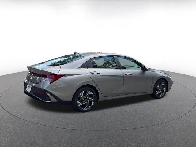 used 2025 Hyundai Elantra car, priced at $20,179