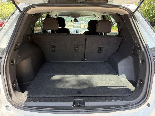 used 2023 Chevrolet Equinox car, priced at $19,990