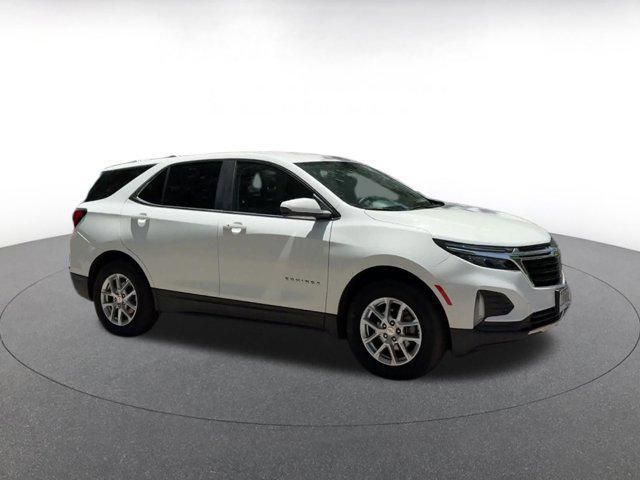 used 2023 Chevrolet Equinox car, priced at $19,990