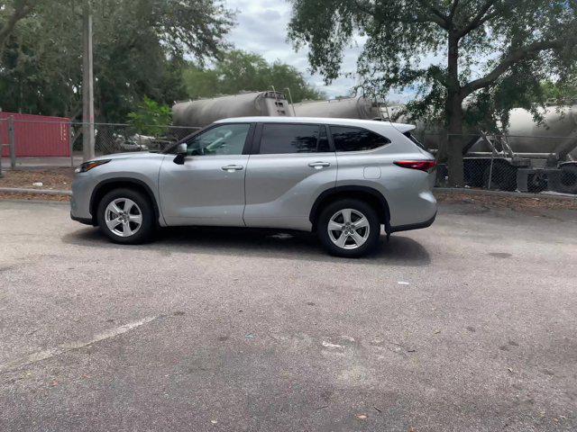 used 2023 Toyota Highlander car, priced at $33,266