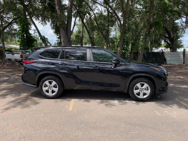 used 2023 Toyota Highlander car, priced at $31,271