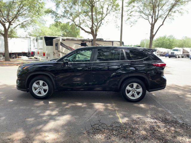 used 2023 Toyota Highlander car, priced at $31,271