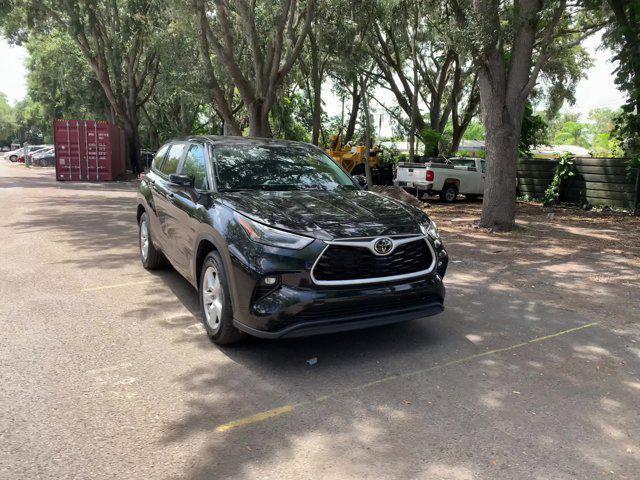 used 2023 Toyota Highlander car, priced at $31,271