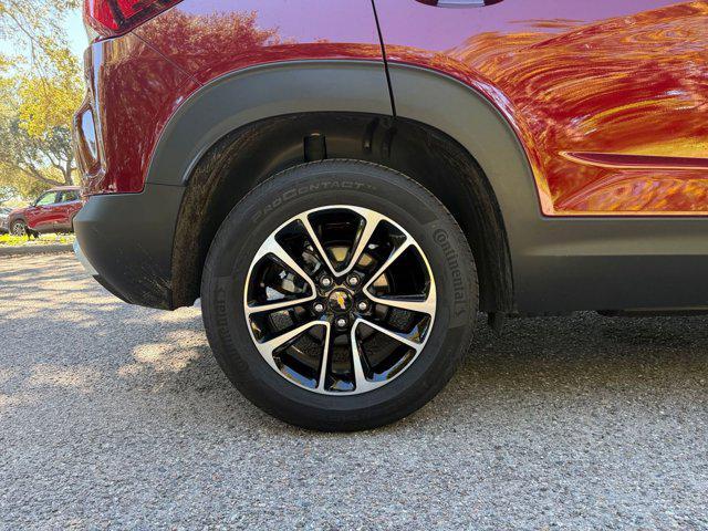 used 2025 Chevrolet TrailBlazer car, priced at $22,680