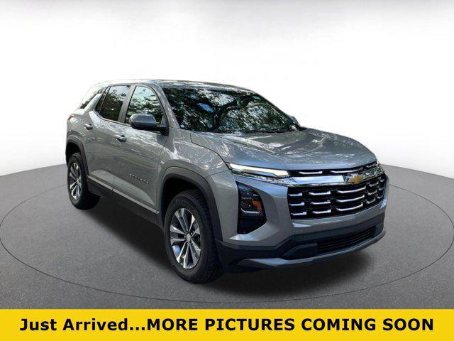 used 2025 Chevrolet Equinox car, priced at $28,288