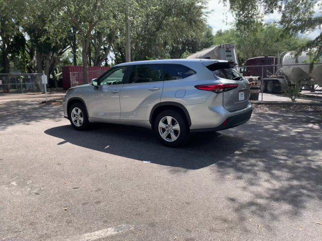 used 2023 Toyota Highlander car, priced at $35,285