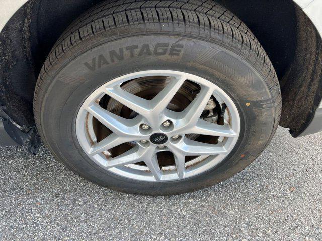 used 2024 Ford Edge car, priced at $22,470